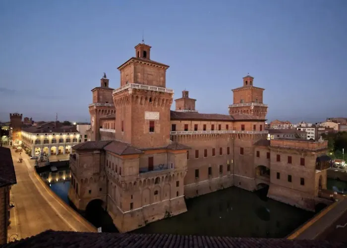 Centro Apartament Ferrara